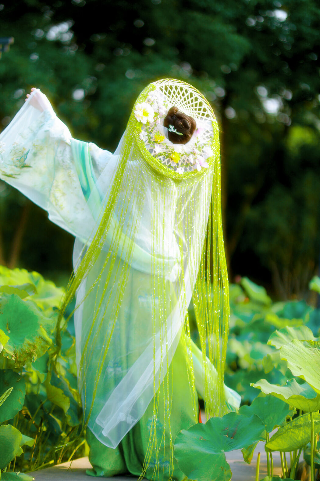 YiTuYu艺图语 Vol.9376 Xiao Du Tong Xue (64P)