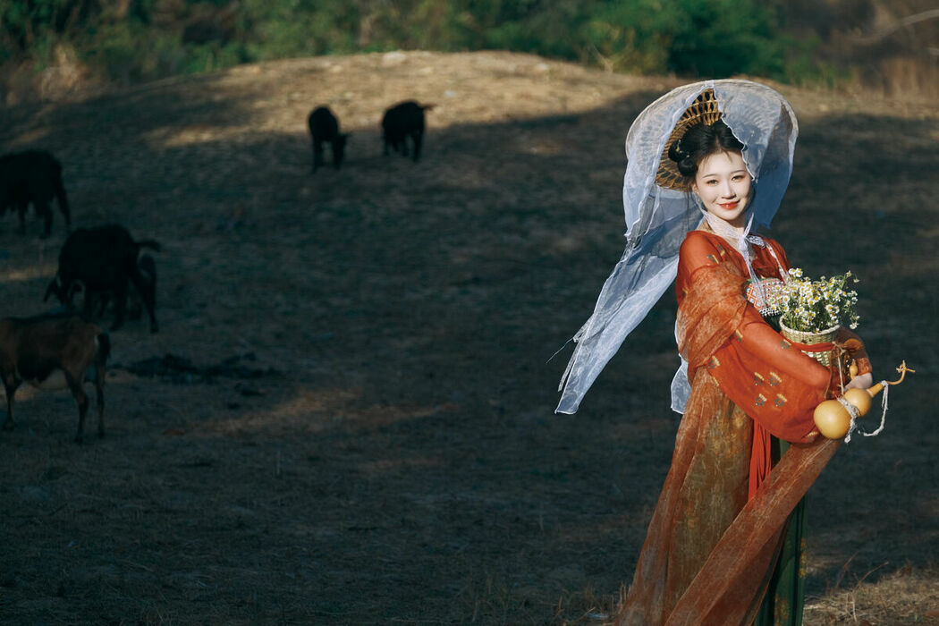 YiTuYu艺图语 Vol.9380 Zhou Zhou (21P)