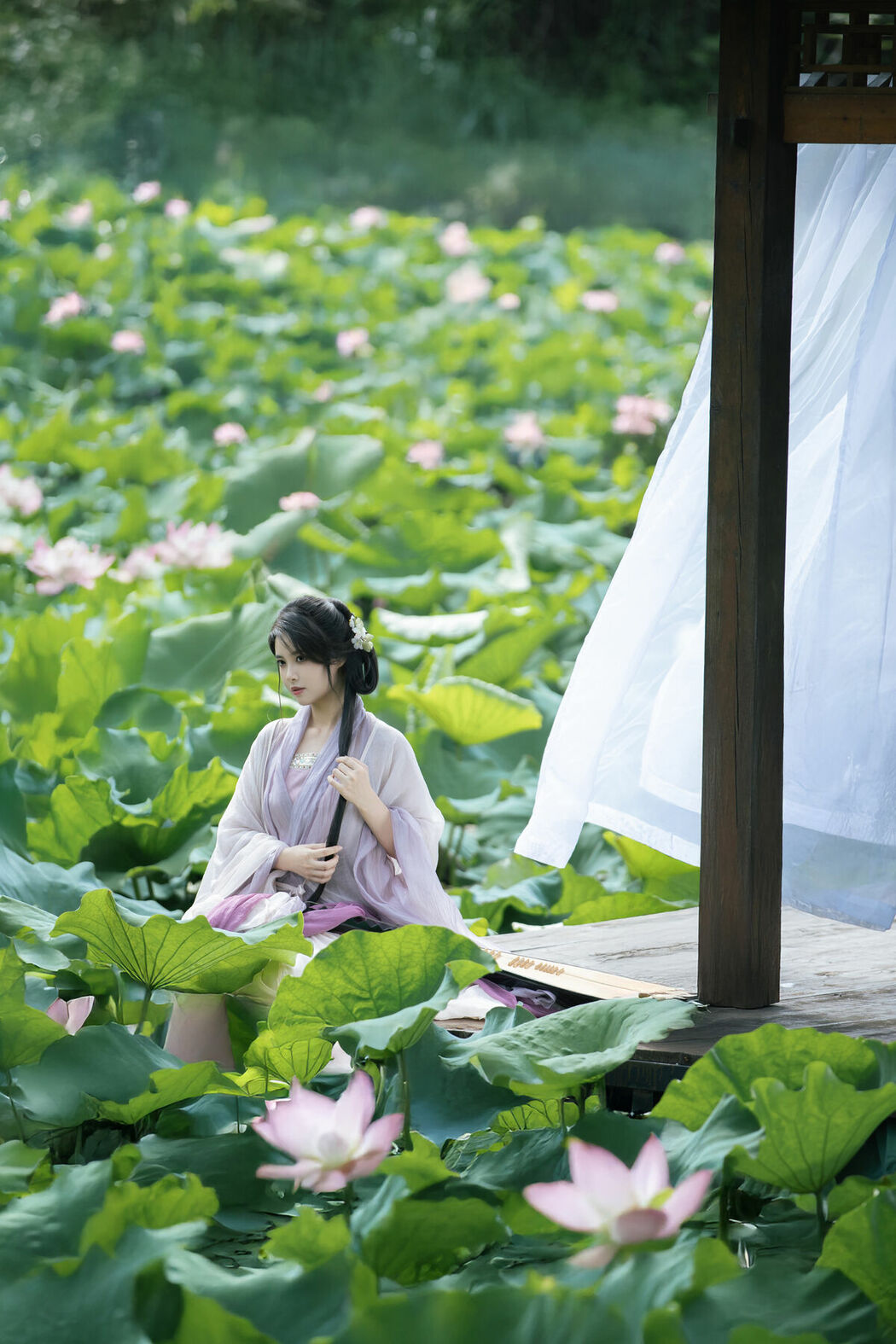 YiTuYu艺图语 Vol.9386 San Ye Jiang Jiang (44P)