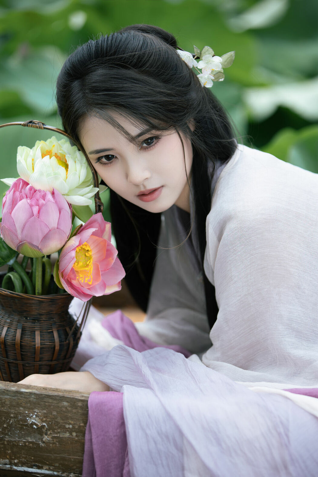 YiTuYu艺图语 Vol.9386 San Ye Jiang Jiang (44P)