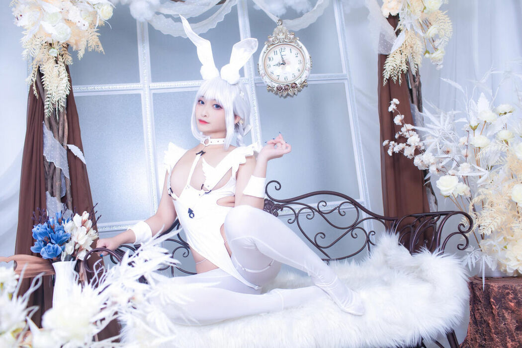 Coser@洛璃LoLiSAMA – 碧蓝航线 恶毒 白兔 (52P)