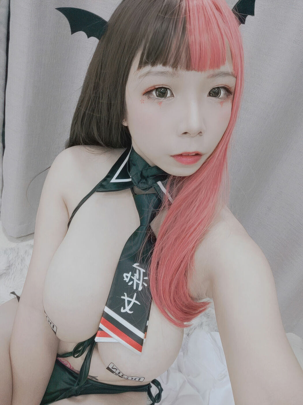 Coser@无颜小天使wy – 恶堕痴女 (35P)