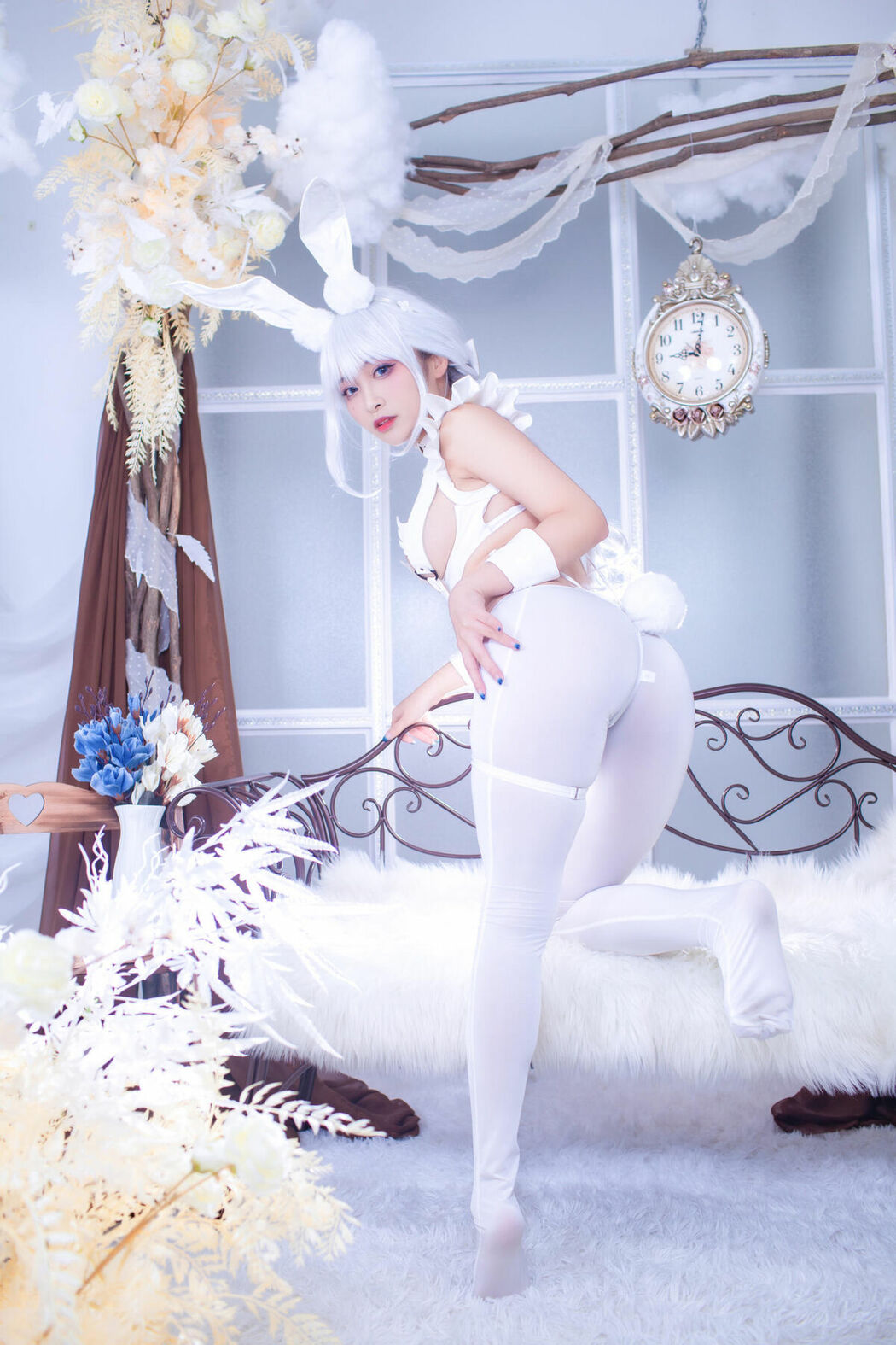 Coser@洛璃LoLiSAMA – 碧蓝航线 恶毒 白兔 (52P)