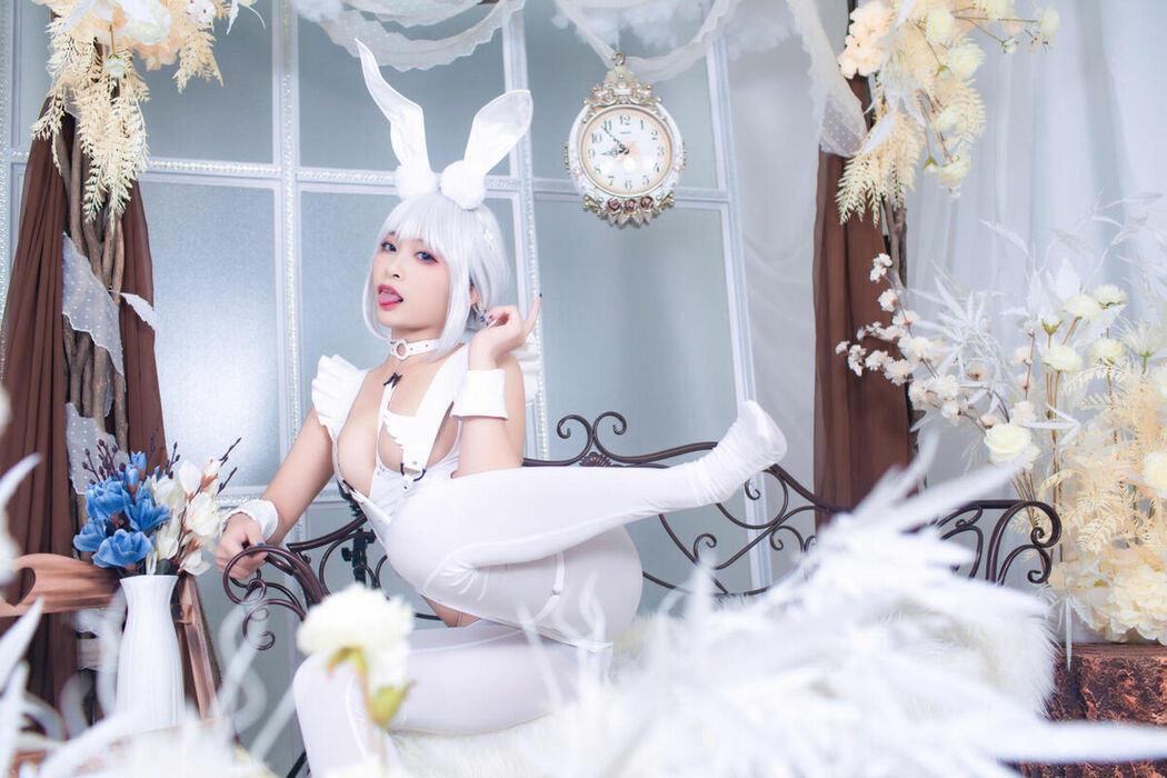 Coser@洛璃LoLiSAMA – 碧蓝航线 恶毒 白兔 (52P)