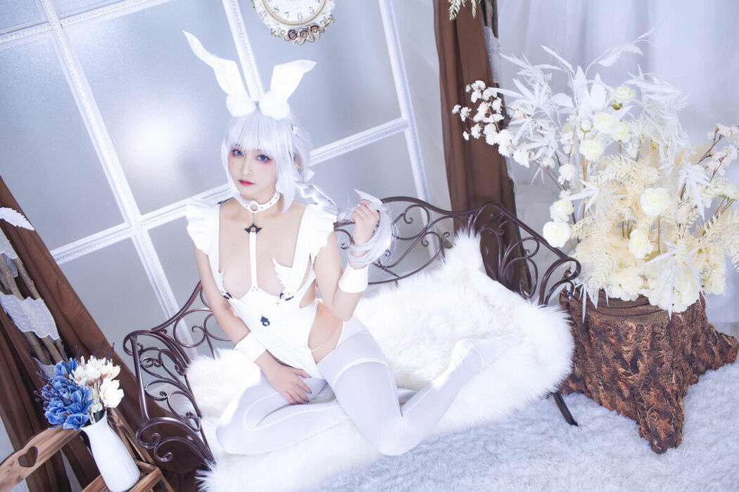 Coser@洛璃LoLiSAMA – 碧蓝航线 恶毒 白兔 (52P)