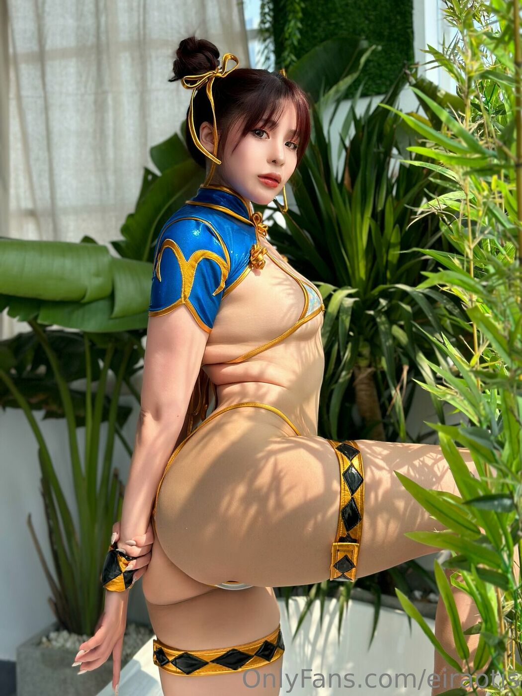 Coser@Eiraotis – Chun-Li And 春丽 (30P)