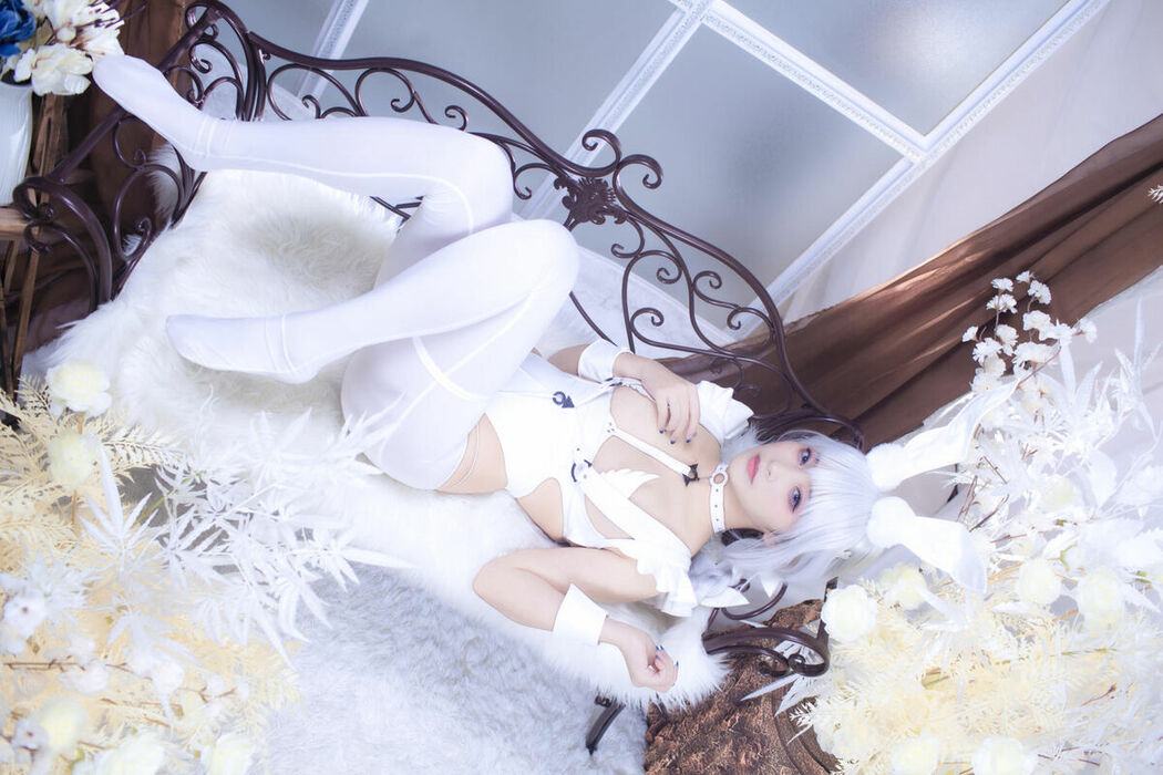 Coser@洛璃LoLiSAMA – 碧蓝航线 恶毒 白兔 (52P)
