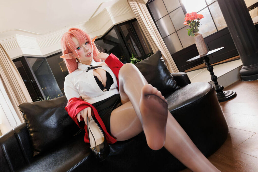 Coser@胡桃猫Kurumineko – 碧蓝航线 约克公爵 Part02 (52P)