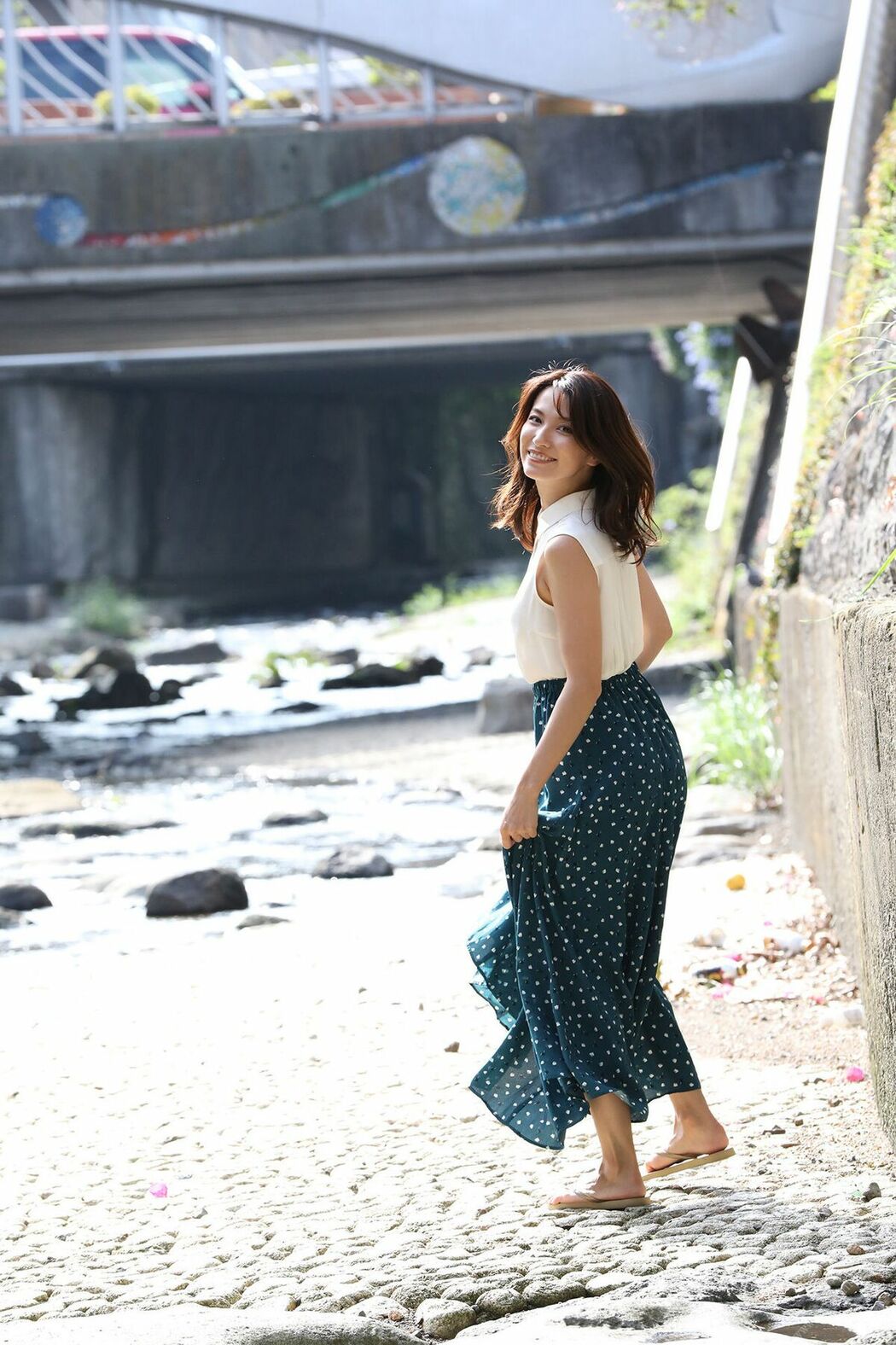 JP Rei Toda 戸田れい – 週刊ポストデジタル写真集 夢なら醒めないで (89P)