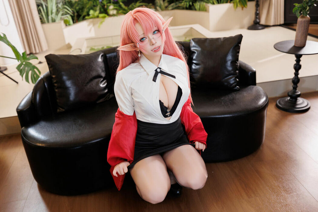 Coser@胡桃猫Kurumineko – 碧蓝航线 约克公爵 Part01 (53P)