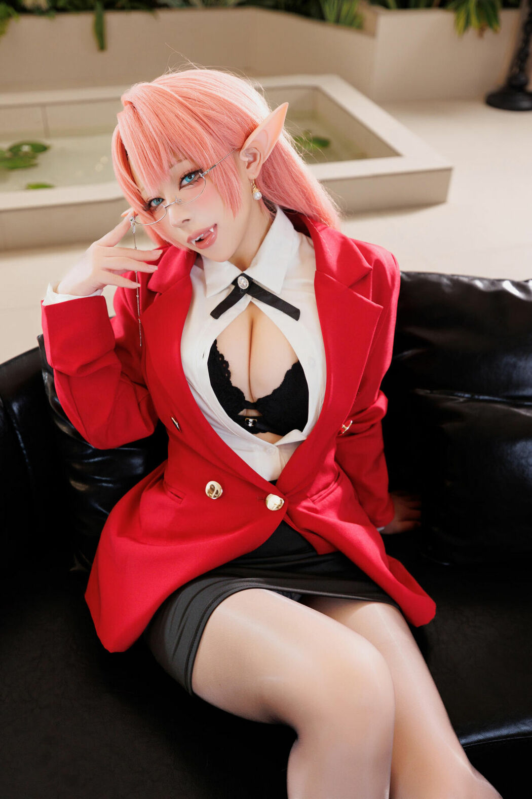 Coser@胡桃猫Kurumineko – 碧蓝航线 约克公爵 Part02 (52P)