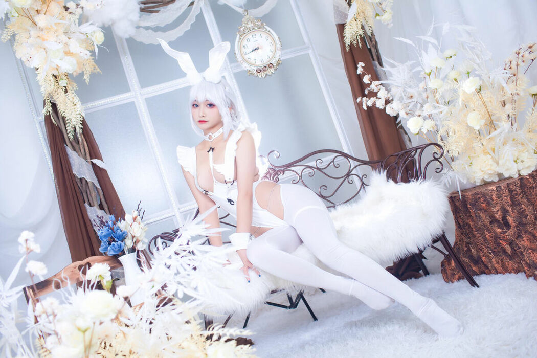 Coser@洛璃LoLiSAMA – 碧蓝航线 恶毒 白兔 (52P)