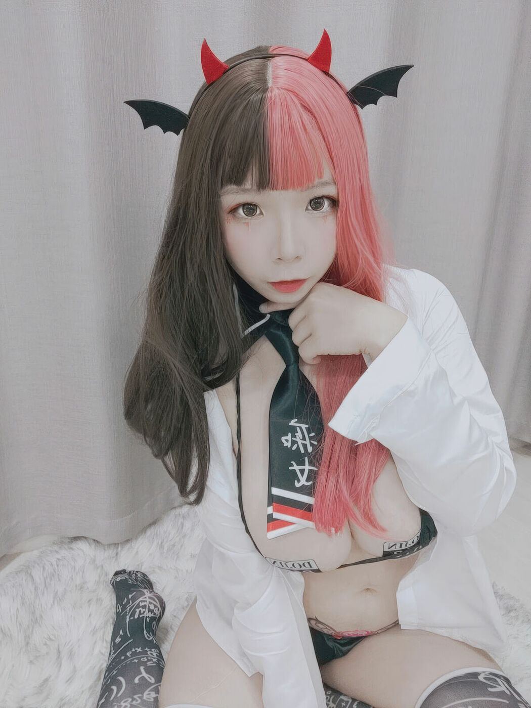 Coser@无颜小天使wy – 恶堕痴女 (35P)