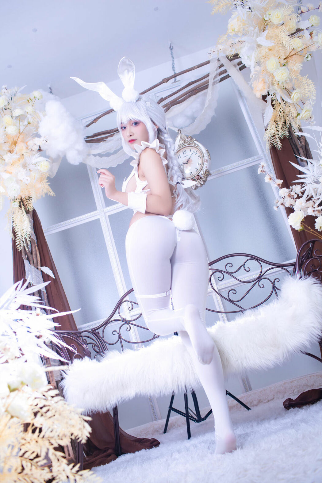 Coser@洛璃LoLiSAMA – 碧蓝航线 恶毒 白兔 (52P)