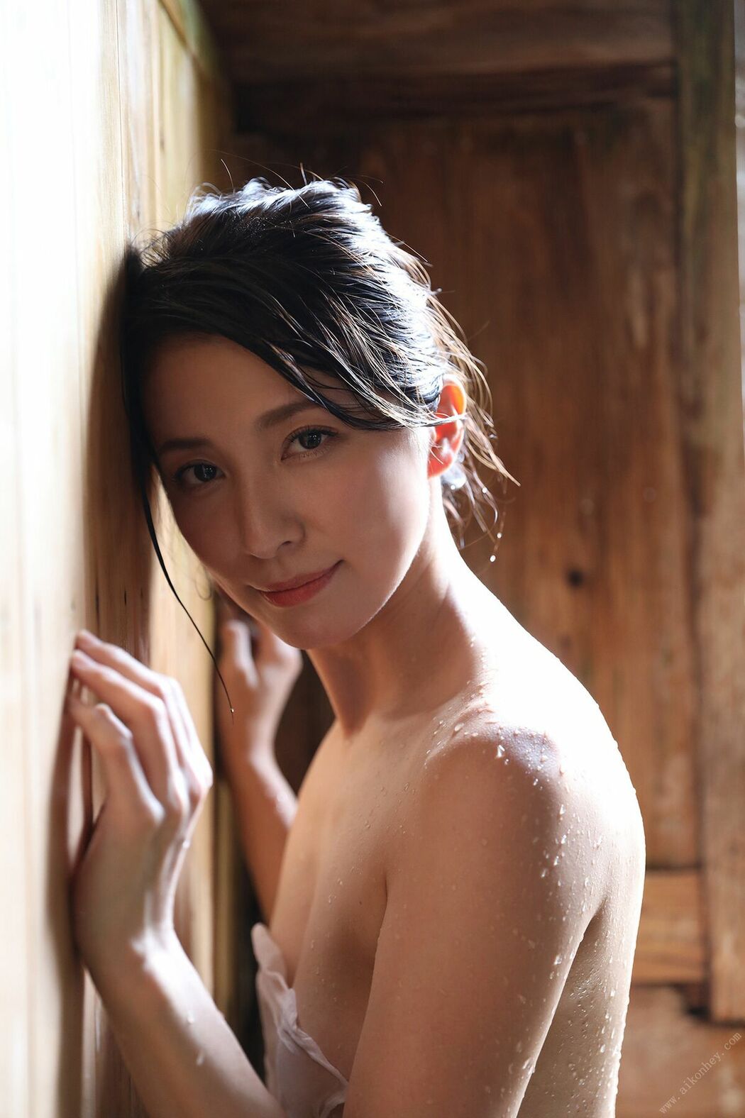 JP Rei Toda 戸田れい – 週刊ポストデジタル写真集 夢なら醒めないで (89P)