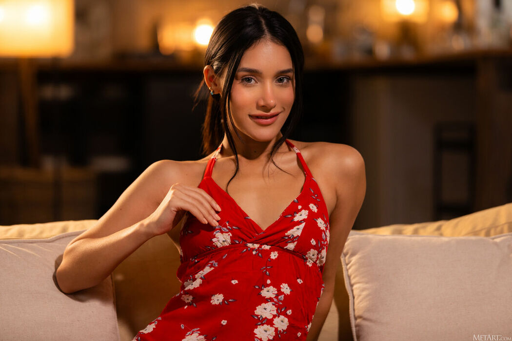 MetArt Carolina Guerrero – Presenting Carolina Guerrero Part01 (60P)