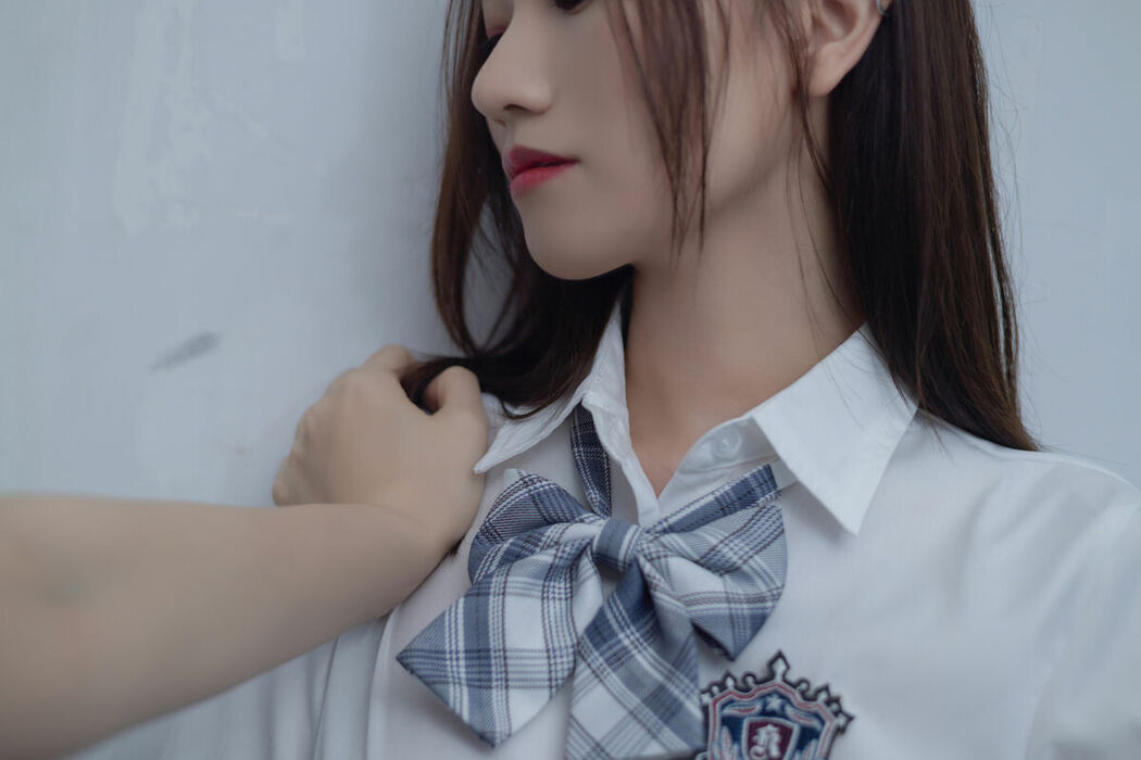 XR Uncensored Xing Ya Da 杏子Yada – 校园霸凌 Part01 (63P)