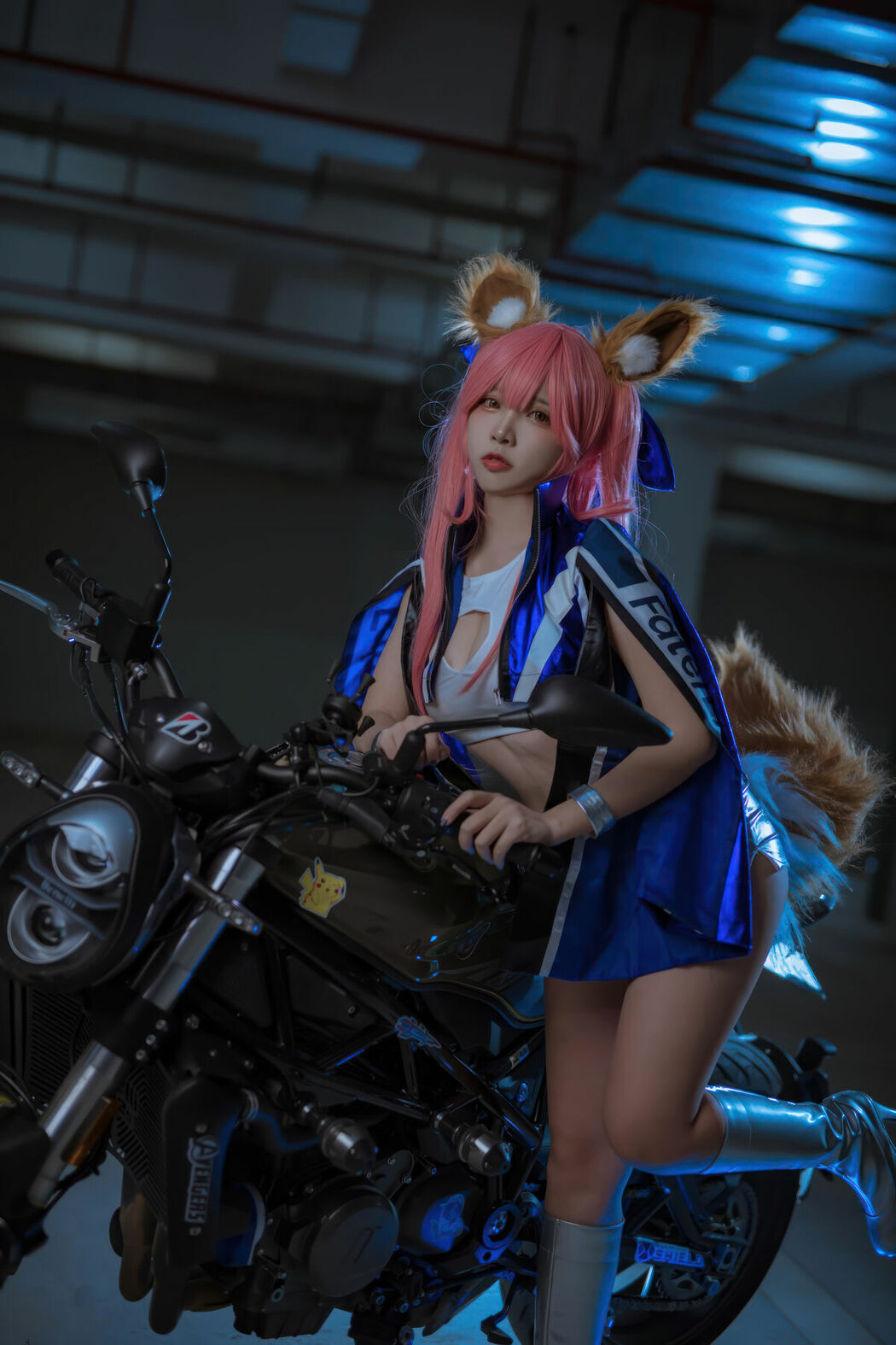 Coser@二佐Nisa – FGO 玉藻前赛车服 (31P)