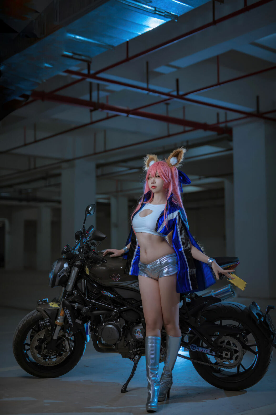 Coser@二佐Nisa – FGO 玉藻前赛车服 (31P)