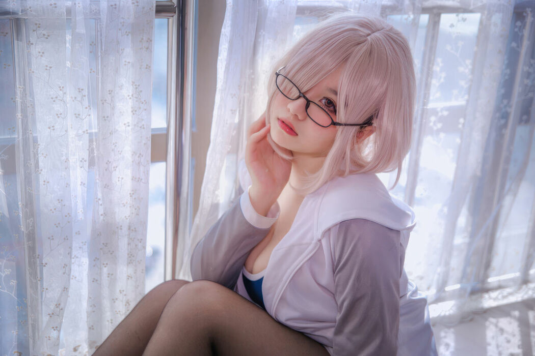 Coser@阿半今天很开心 – 玛修同人体操服 (21P)