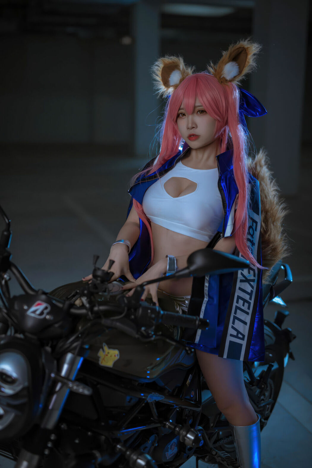 Coser@二佐Nisa – FGO 玉藻前赛车服 (31P)