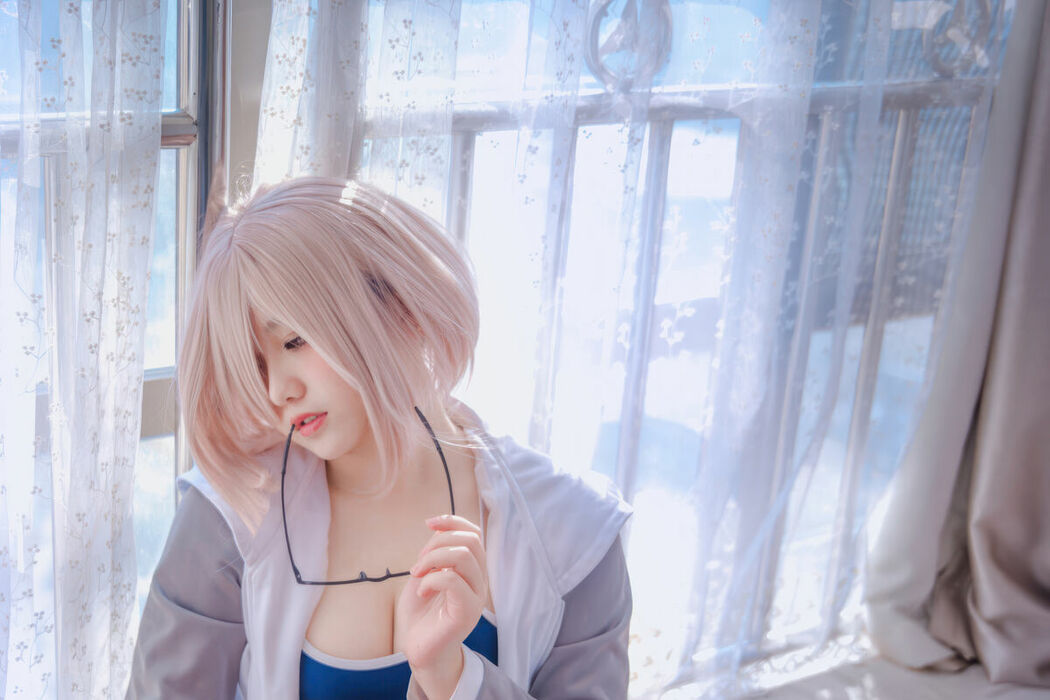 Coser@阿半今天很开心 – 玛修同人体操服 (21P)