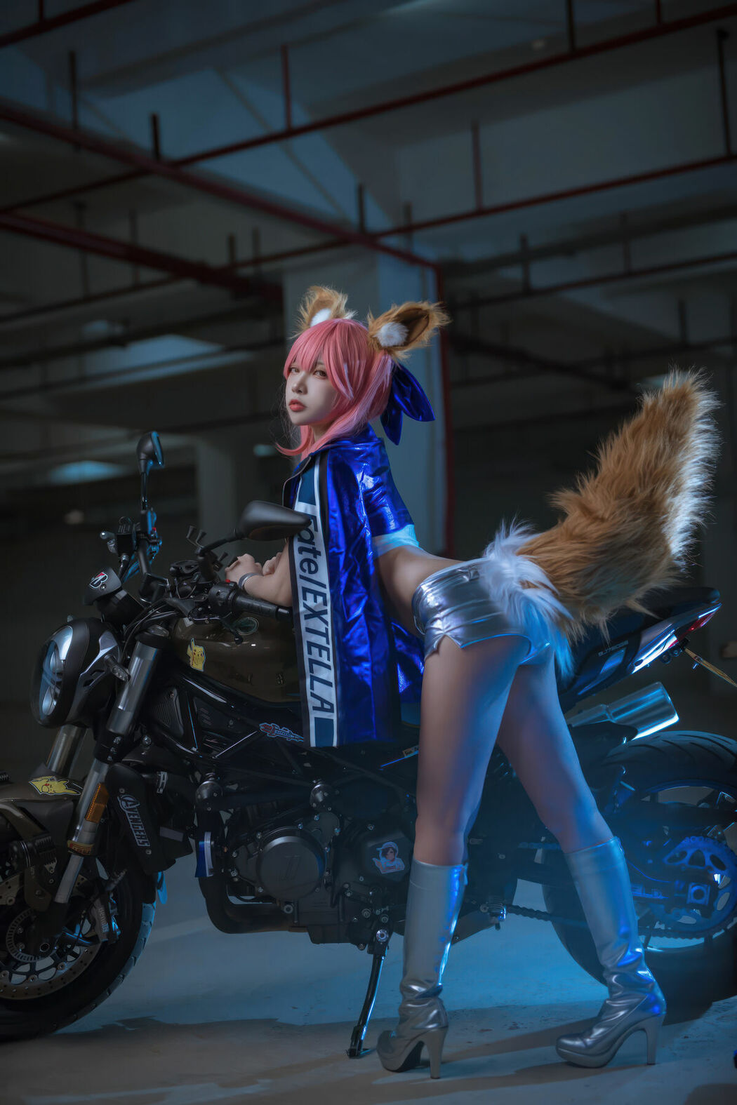 Coser@二佐Nisa – FGO 玉藻前赛车服 (31P)