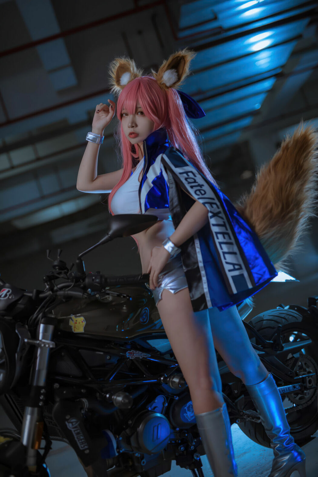 Coser@二佐Nisa – FGO 玉藻前赛车服 (31P)