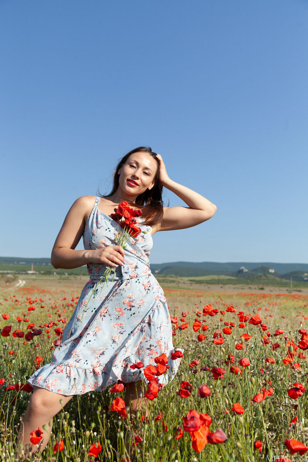 MetArt Sumiko – Poppy Field Part01 (66P)