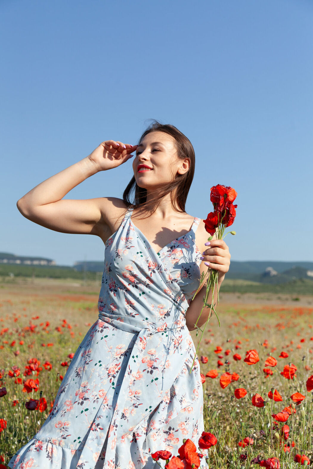 MetArt Sumiko – Poppy Field Part01 (66P)