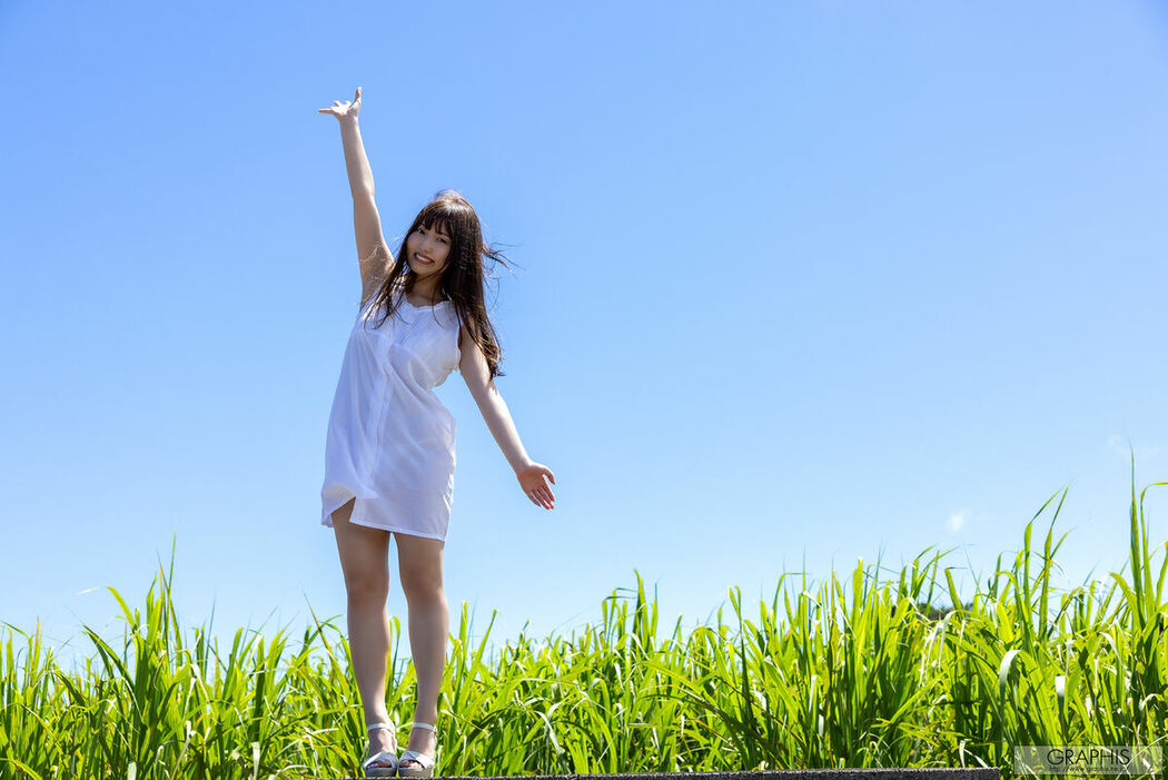 JP Miyu Aizawa 逢沢みゆ – Graphis New Years Holiday SPECIAL 2025-2026 Come Across Vol.1-2 (42P)