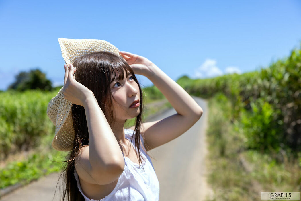 JP Miyu Aizawa 逢沢みゆ – Graphis New Years Holiday SPECIAL 2025-2026 Come Across Vol.1-2 (42P)