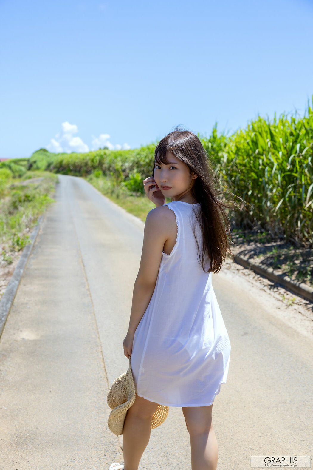 JP Miyu Aizawa 逢沢みゆ – Graphis New Years Holiday SPECIAL 2025-2026 Come Across Vol.1-2 (42P)