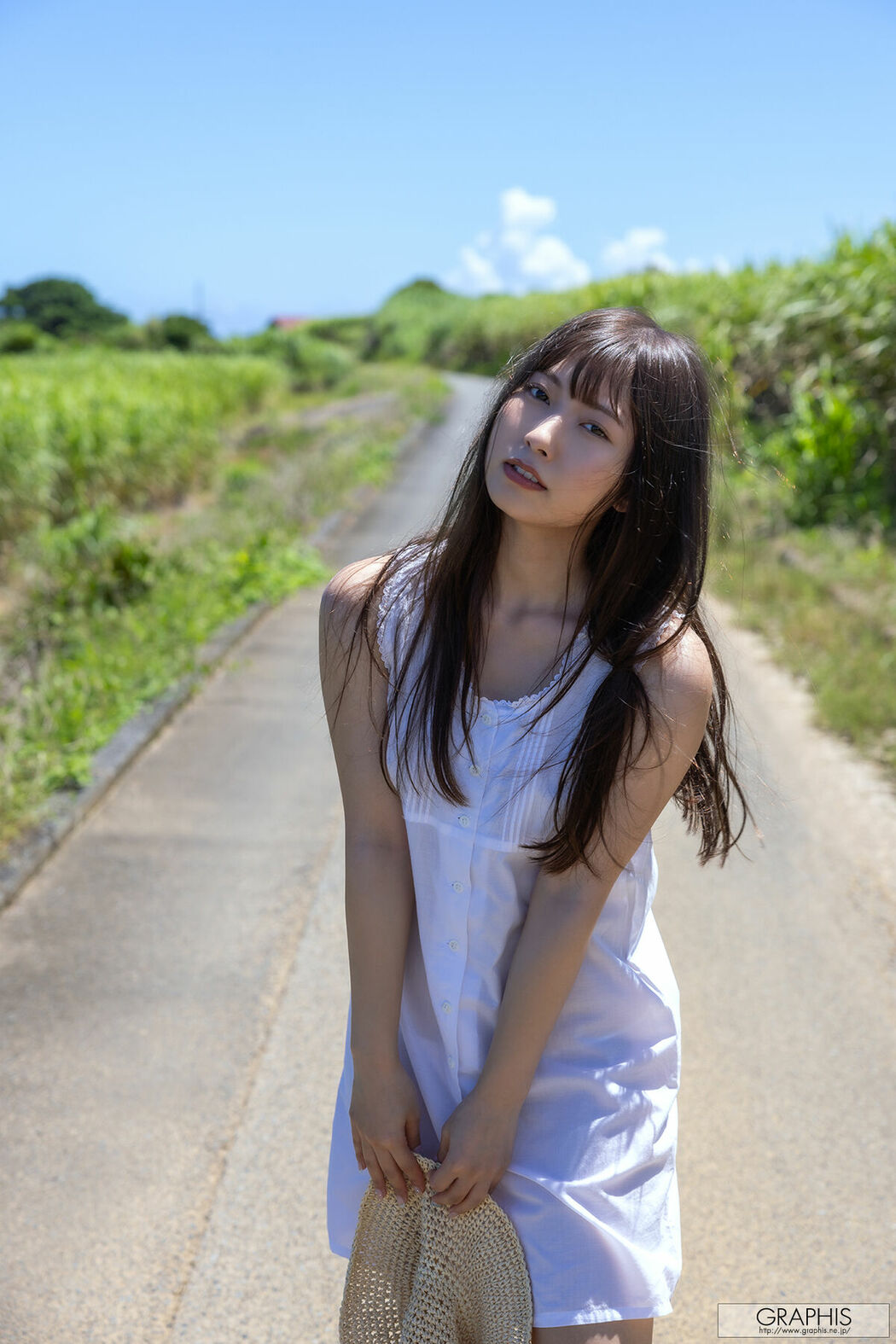 JP Miyu Aizawa 逢沢みゆ – Graphis New Years Holiday SPECIAL 2025-2026 Come Across Vol.1-2 (42P)