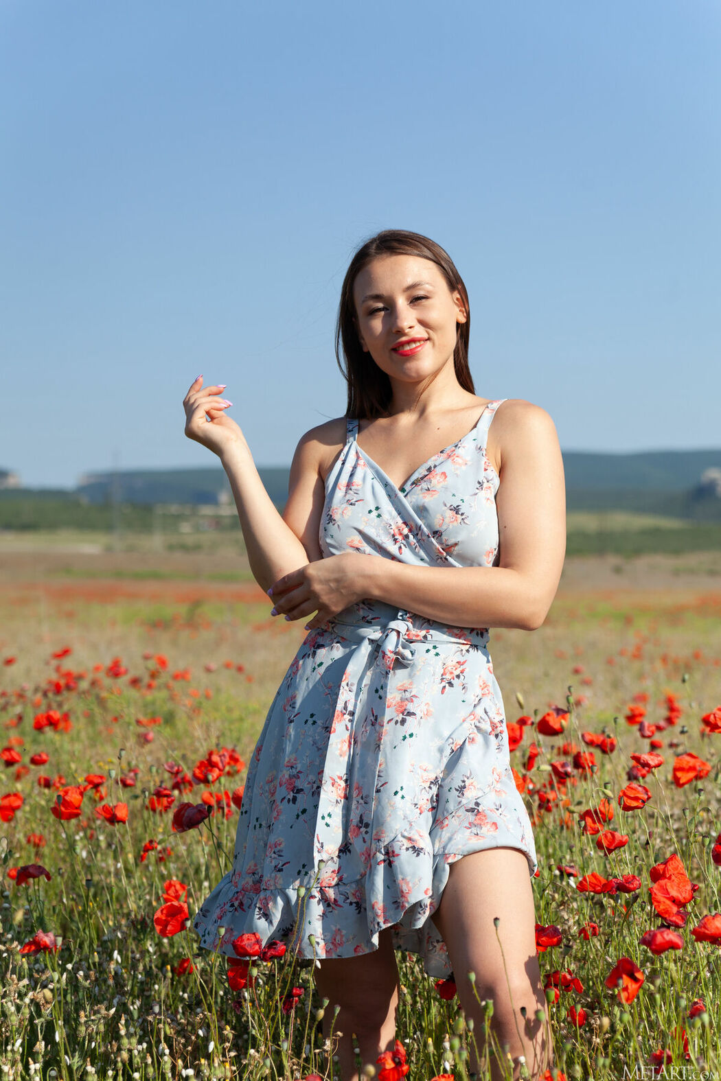 MetArt Sumiko – Poppy Field Part01 (66P)