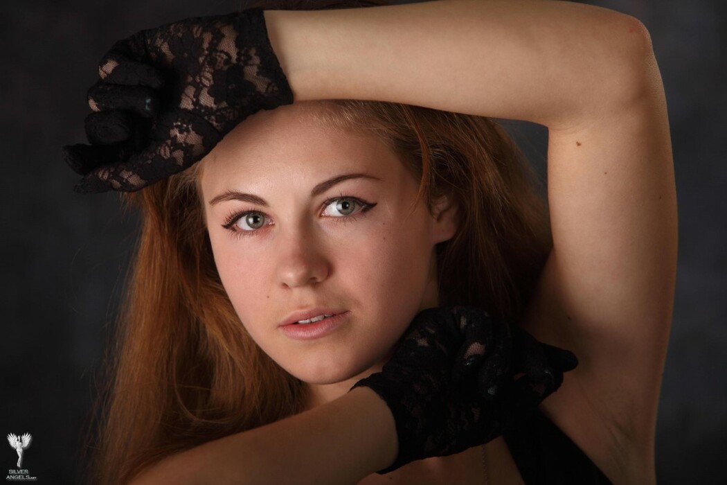 SilverAngels Sandrinya &ndash; Black Stockings 1 B