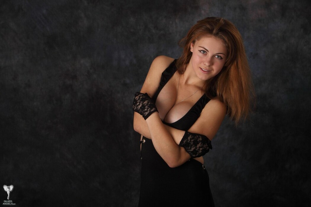 SilverAngels Sandrinya &ndash; Black Stockings 1 B
