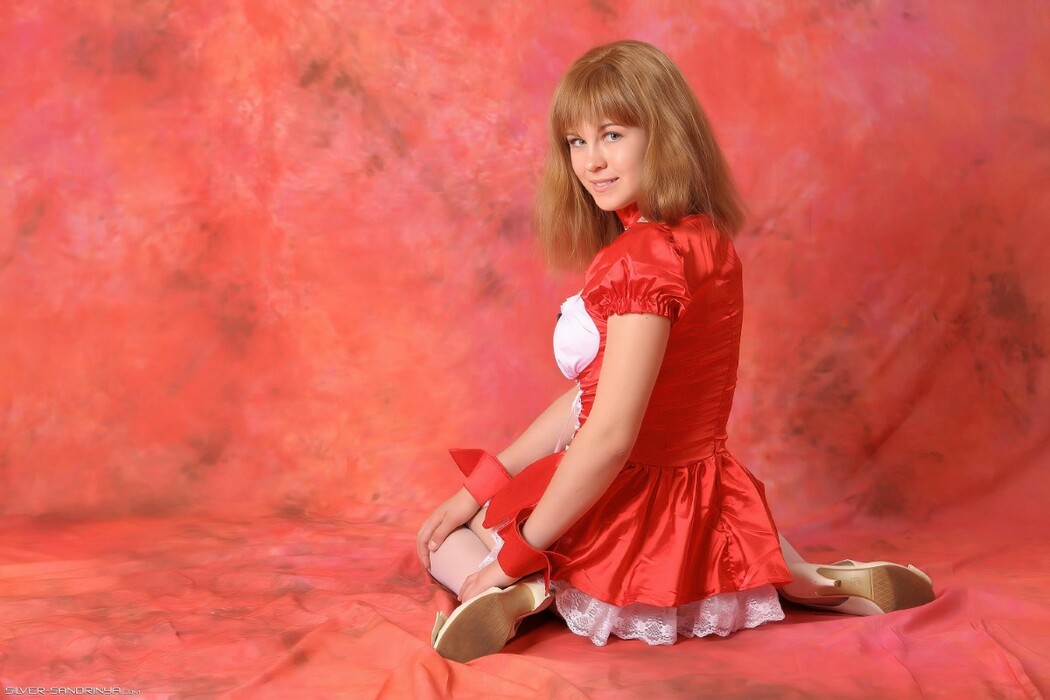 SilverAngels Sandrinya &ndash; Maid 2