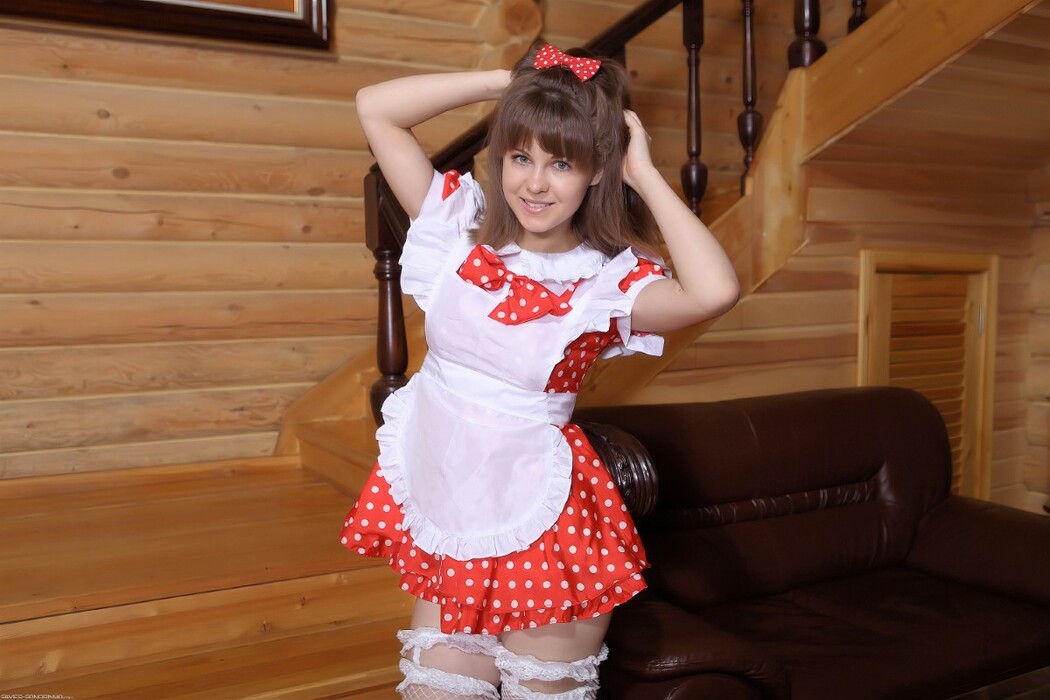 SilverAngels Sandrinya &ndash; Maid 1