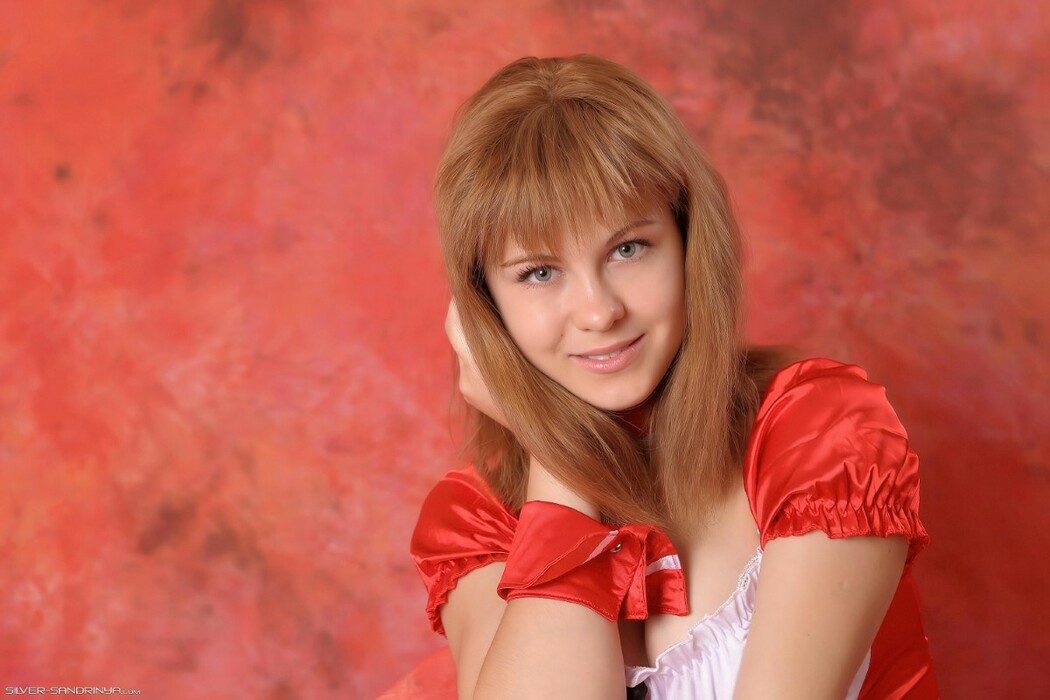 SilverAngels Sandrinya &ndash; Maid 2