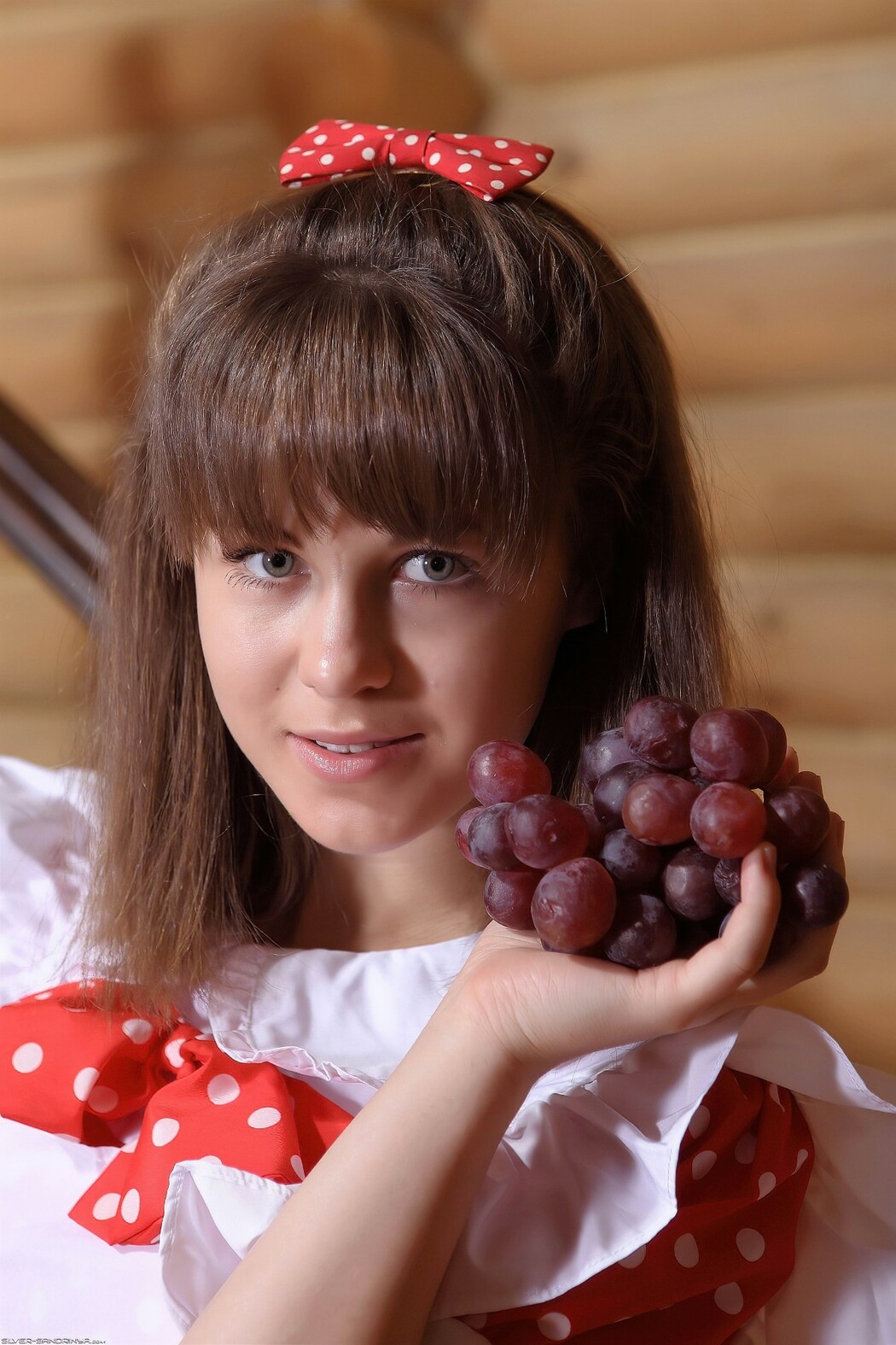 SilverAngels Sandrinya &ndash; Maid 1