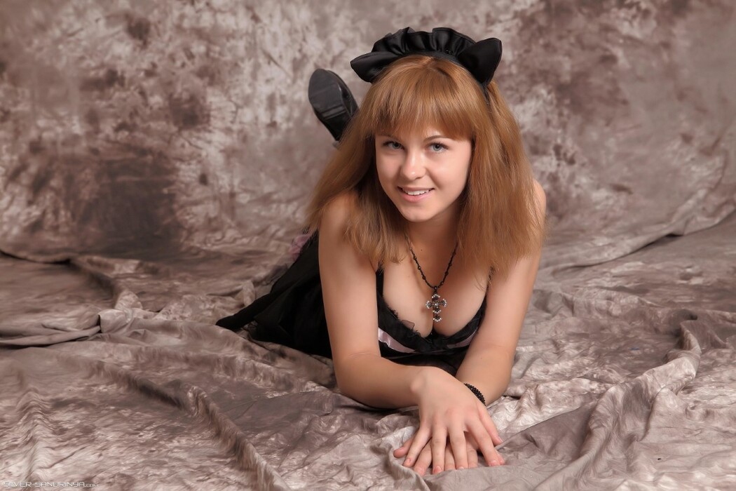 SilverAngels Sandrinya &ndash; Maid 3 B