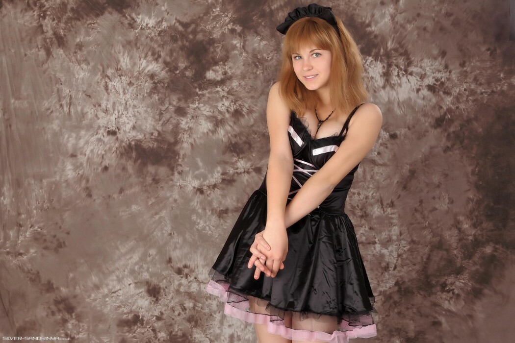 SilverAngels Sandrinya &ndash; Maid 3 B