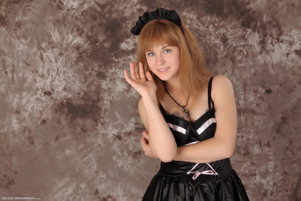 SilverAngels Sandrinya &ndash; Maid 3 B