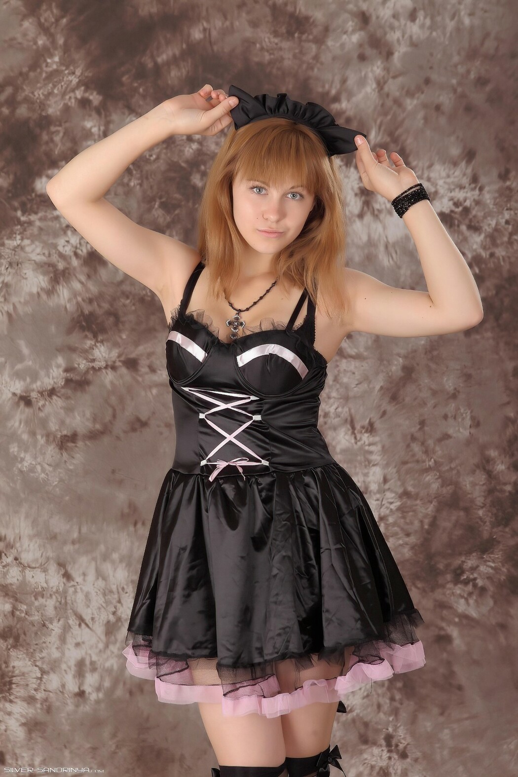 SilverAngels Sandrinya &ndash; Maid 3 B