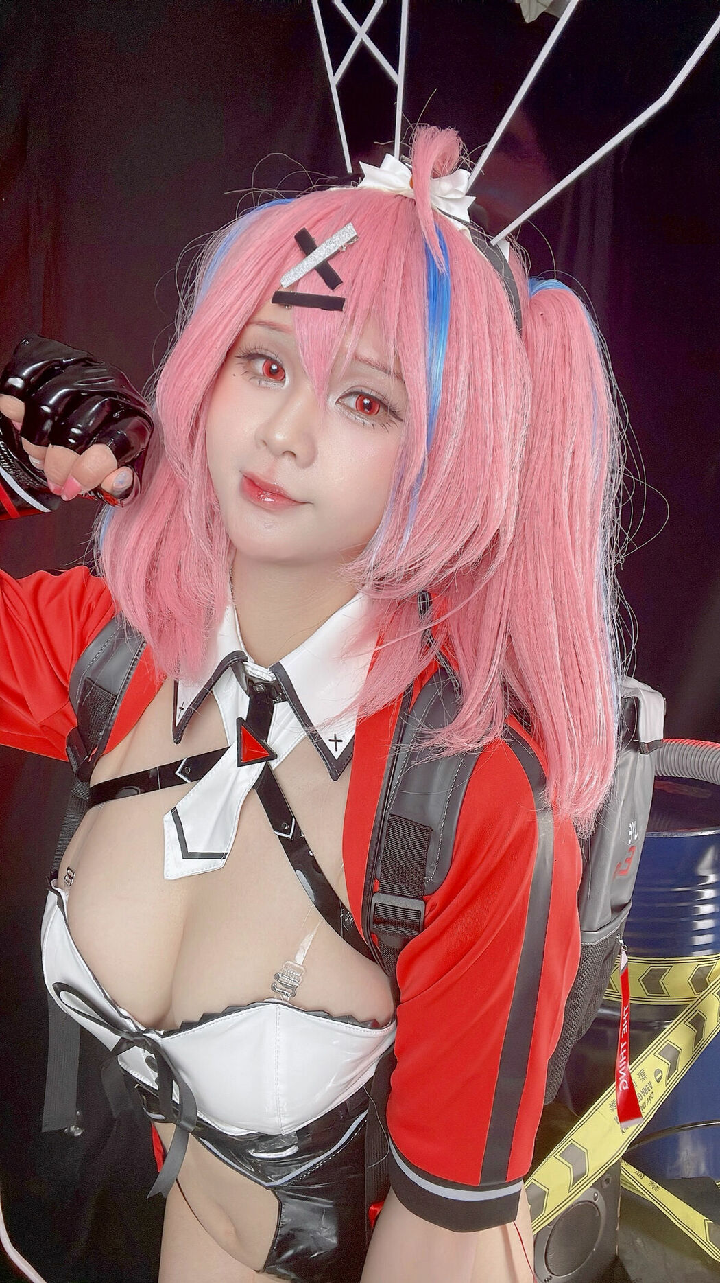 Coser@Sayo Momo And Pyon And ZinieQ – 外卖兔女郎 Part02 (71P)