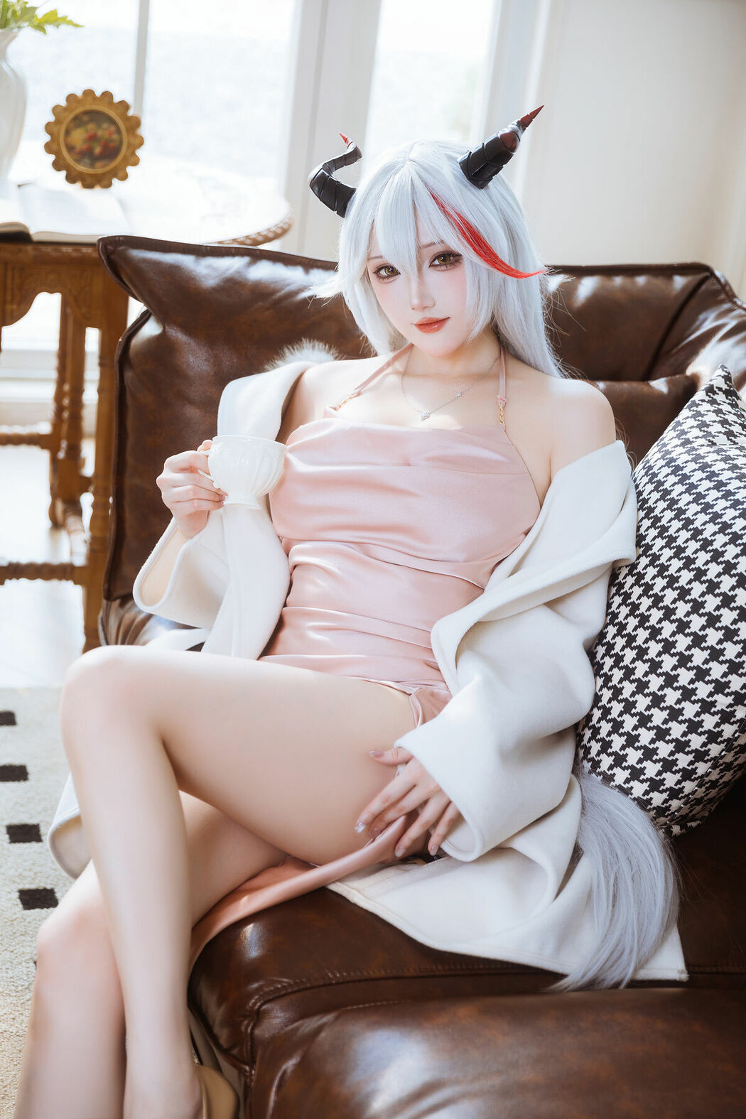 Coser@瓜希酱 – 碧蓝航线-埃吉尔睡衣 (21P)