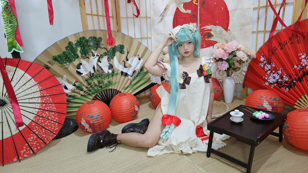 Coser@Messie Huang – Miku (77P)