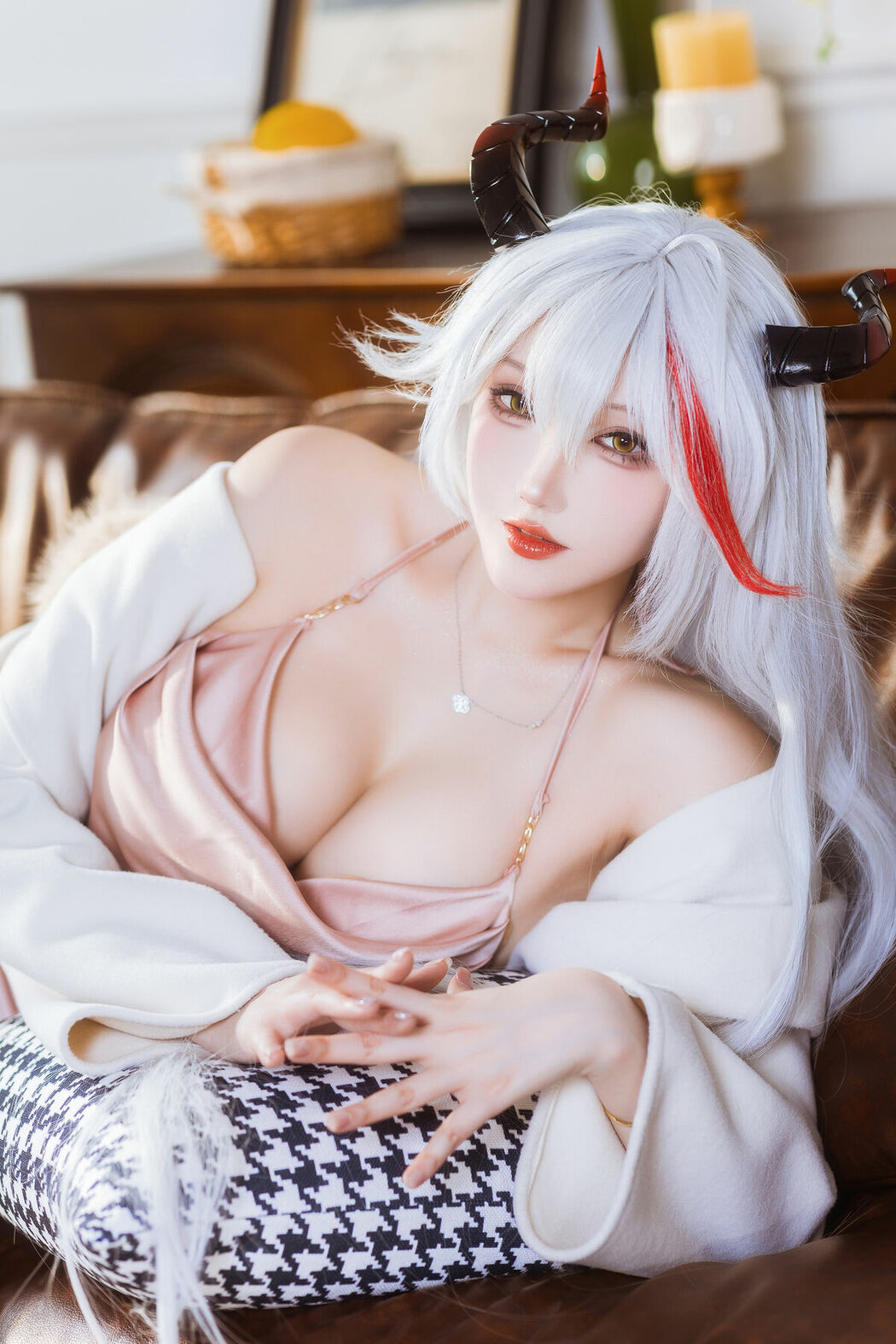 Coser@瓜希酱 – 碧蓝航线-埃吉尔睡衣 (21P)