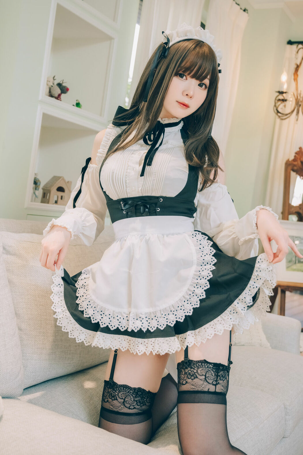 Coser@霜月shimo – 女仆图鉴2 Part01 (59P)